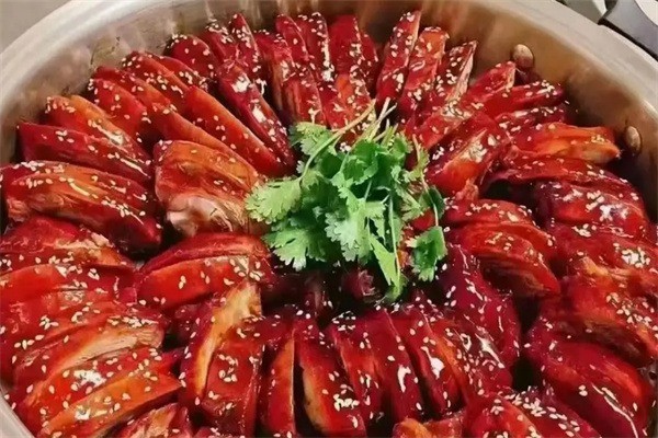 匯光鹵味加盟