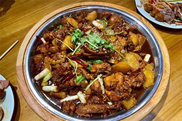 狼十三鮮炒大盤雞加盟