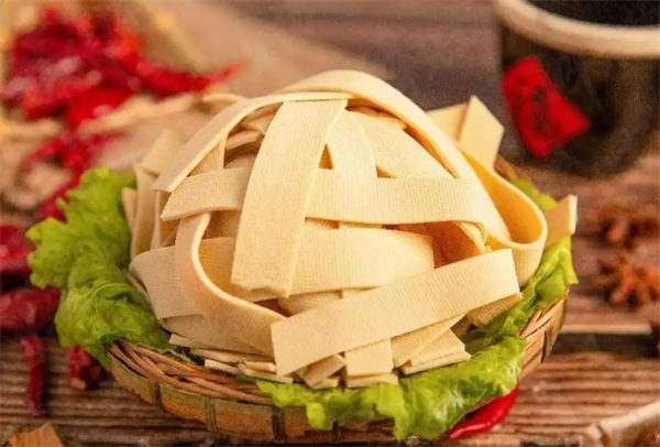 醉張揚(yáng)火鍋冒菜加盟