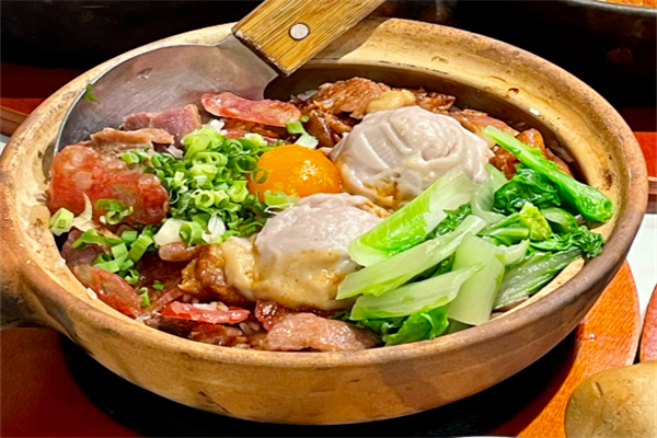 鳳凰煲仔飯加盟