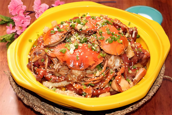 佳誼饞嘴肉蟹煲加盟