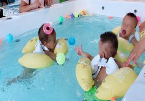 海豚貝貝嬰兒游泳館