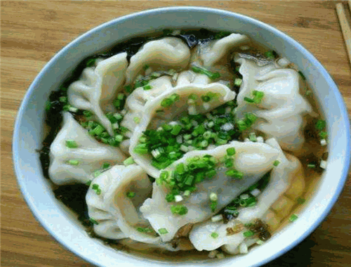 一簍油水餃