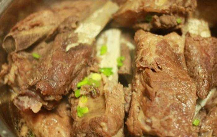 明陽春排骨米飯