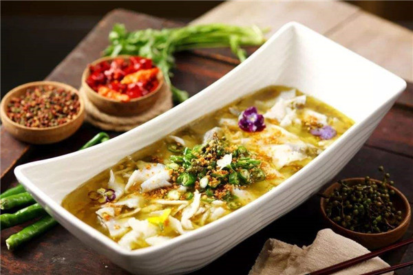 菲嘗酸菜魚(yú)