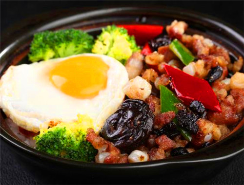 冒菜煲仔飯