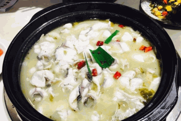 魚嘟嘟一人一份酸菜魚加盟