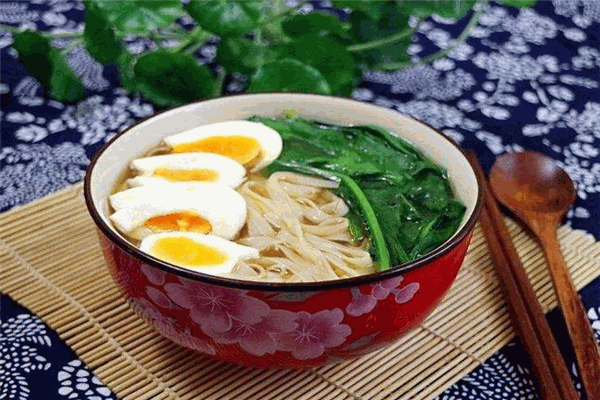 七彩堂面食加盟