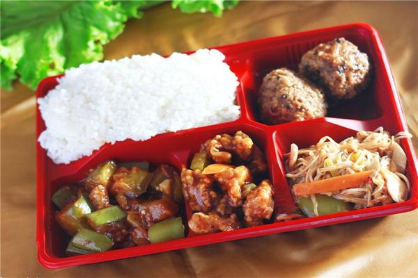 嘿管飽快餐