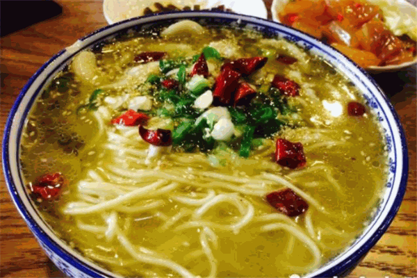 大腳牛養(yǎng)生面館加盟