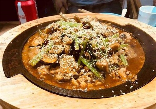 兩人魚(yú)加盟