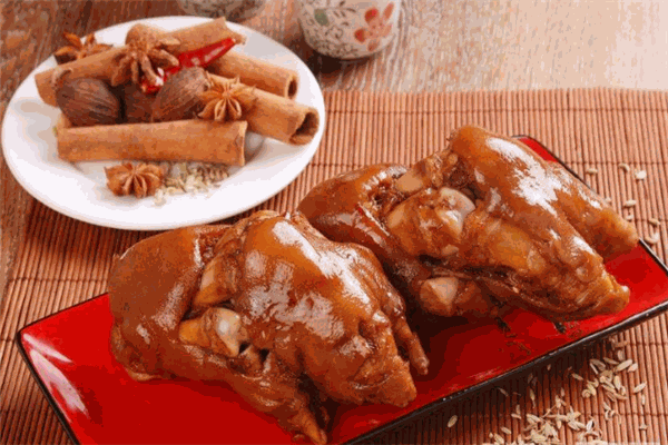食神鹵味加盟