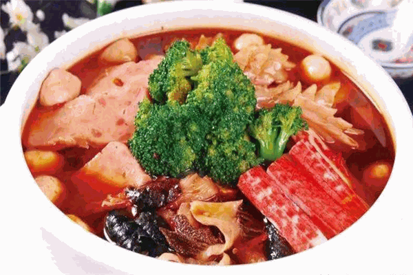 小囧象麻辣燙加盟