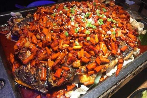 饞嘴密碼肉蟹煲烤魚加盟