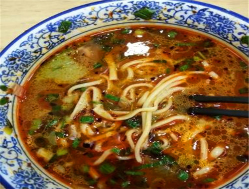 厚糧牛肉面加盟