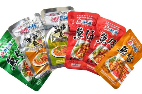 吧啦啦休閑食品加盟