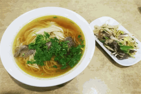老湯面館加盟