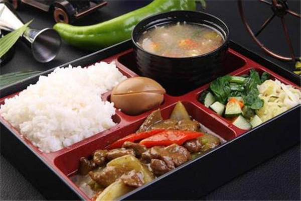 本格便當屋加盟