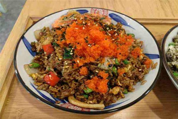 鹵板炒飯