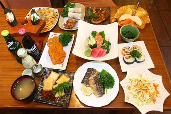 柒方奈俍日式料理