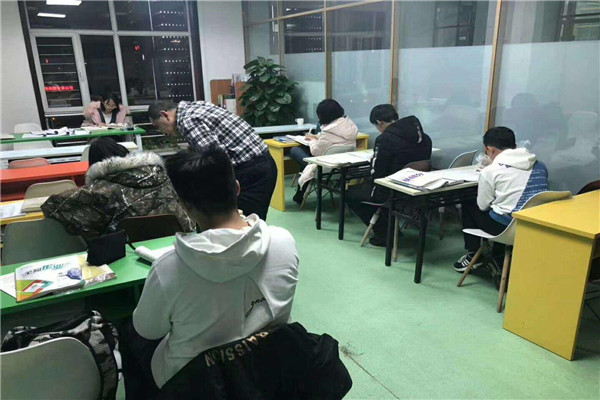 SL瑟儷法語英語藝術文化語言交流