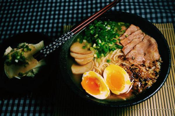 蔡甸新農牛肉面加盟