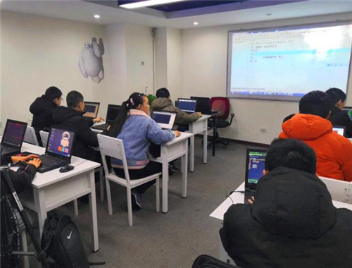 蟲蟲之家少兒編程加盟