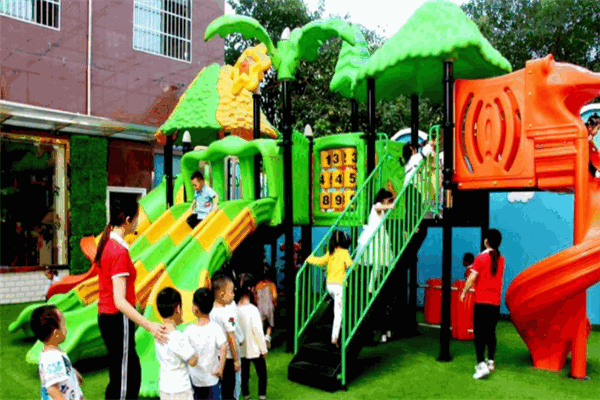 鑫樂藝術幼兒園加盟