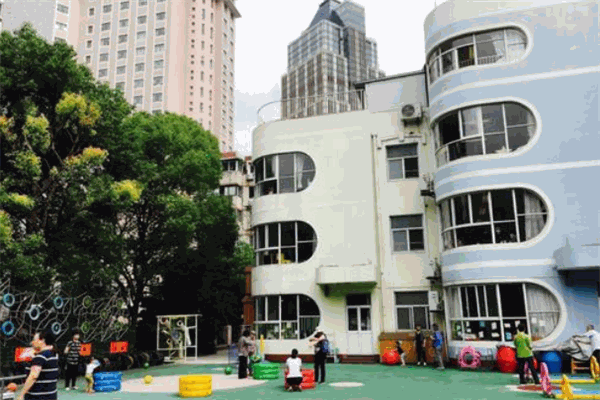 康泰幼兒園加盟