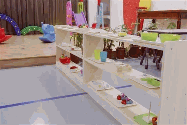 安吉拉國際兒童創意館加盟