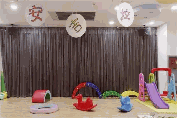 安吉拉國際兒童創意館加盟