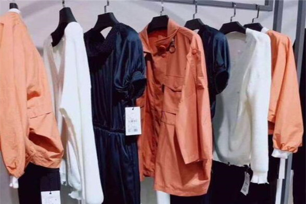 澤越服裝批發網店加盟