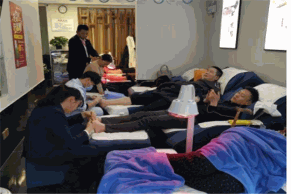 陜家修腳