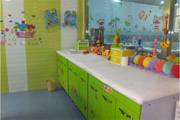 貝比樂嬰幼兒生活館加盟