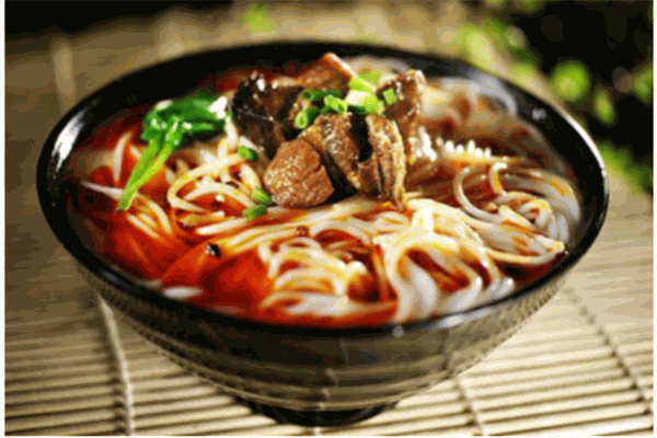 蒙自過(guò)橋米線