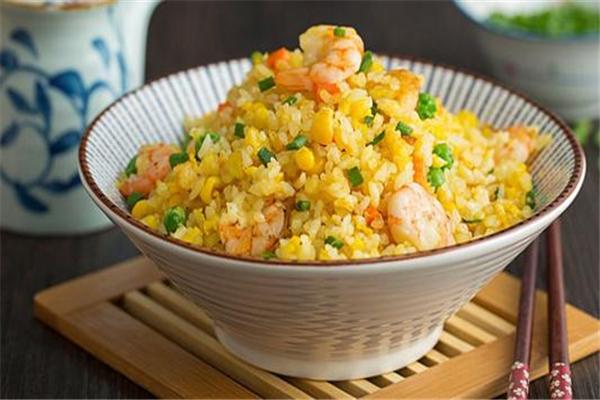 畫生活炒飯小姐