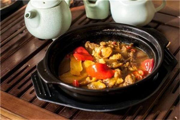 益茂祥黃燜雞米飯 益茂祥黃燜雞米飯