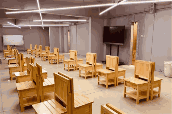 曼曼繪藝術加盟