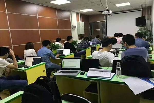 領教傳媒加盟