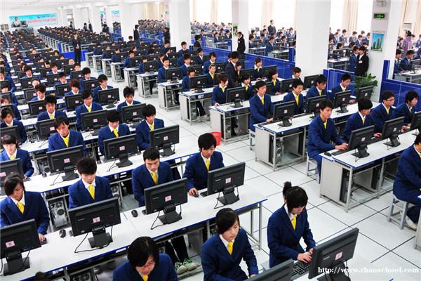 領測國際教育加盟
