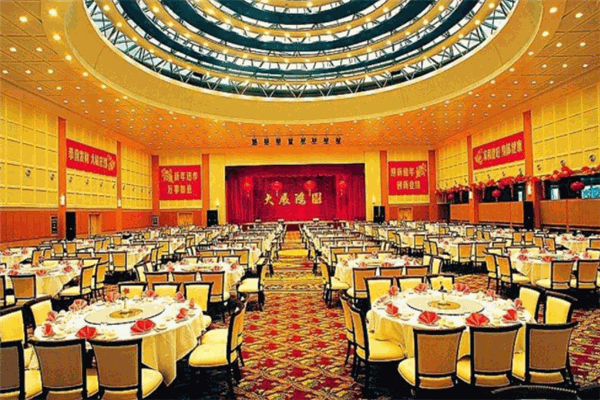 龍泉國際大酒店