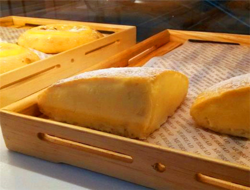 麥卡優娜精致面包甜點加盟