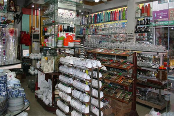 名堂小鎮(zhèn)潮品店加盟