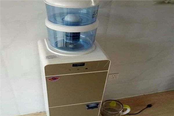楊子飲水機加盟