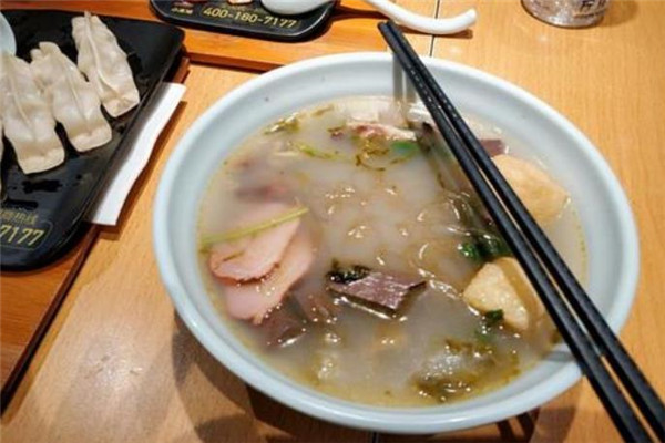 小準娘鴨血粉絲湯加盟