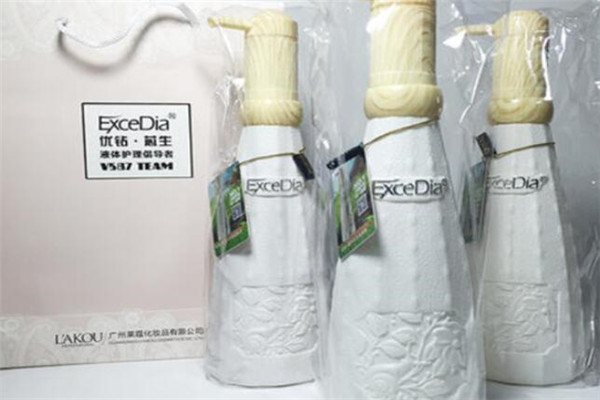 優鉆深層修復洗發水