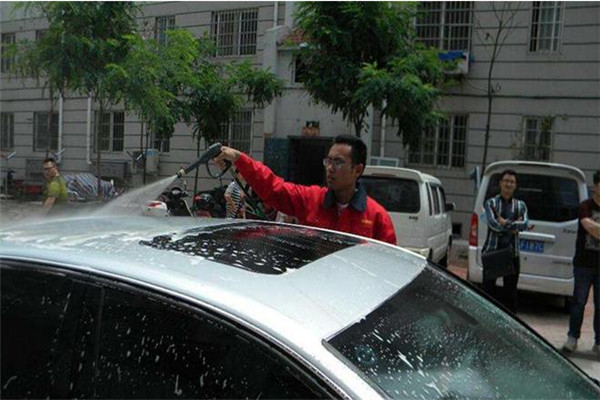 車寶姆移動洗車機加盟
