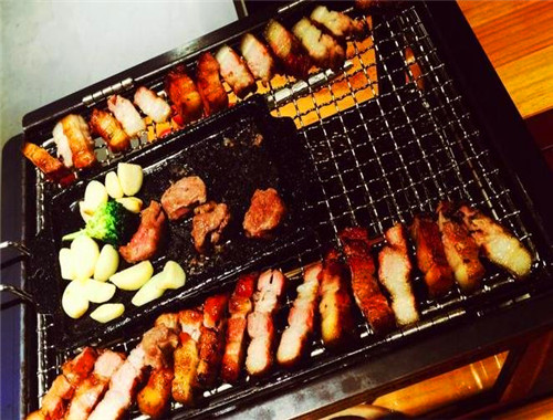 鐵烤肉加盟