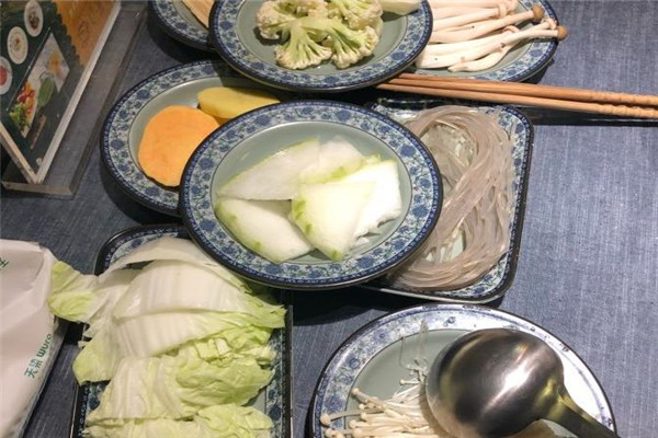 素上簽素食養生旋轉火鍋