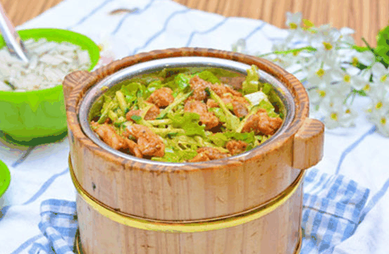 來一桶木桶飯